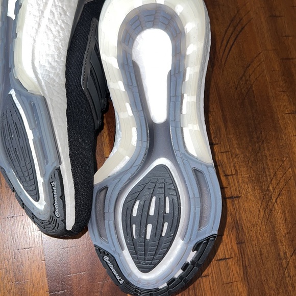 Adidas Ultraboost 21 Running Course a Pied FU0378 Black / White US 8 - Picture 8 of 10